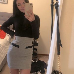 GREY SKIRT